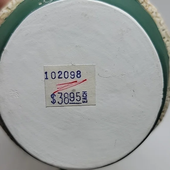 New Christmas Santa Folk Art Figurine - Picture 7 of 13